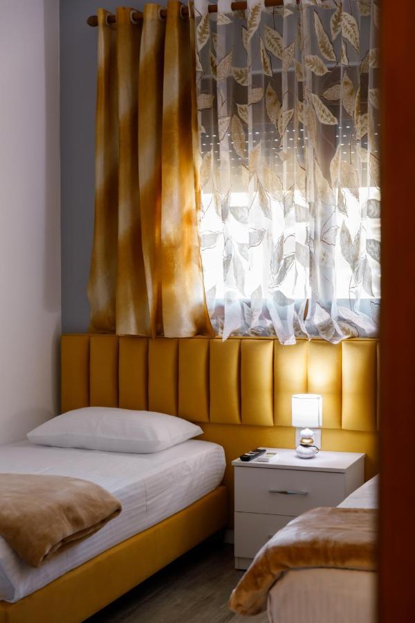 The Luxe Apartments Αργυρόκαστρο Εξωτερικό φωτογραφία