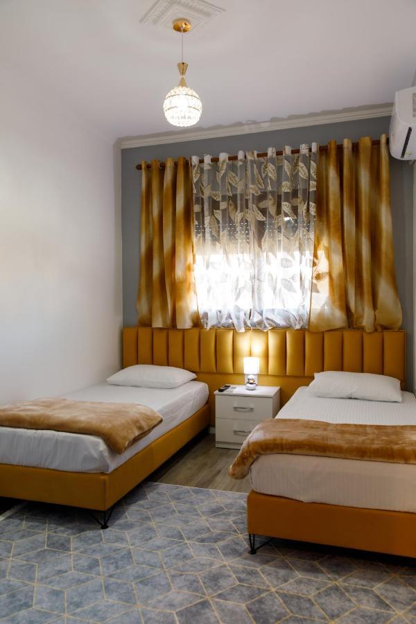 The Luxe Apartments Αργυρόκαστρο Εξωτερικό φωτογραφία