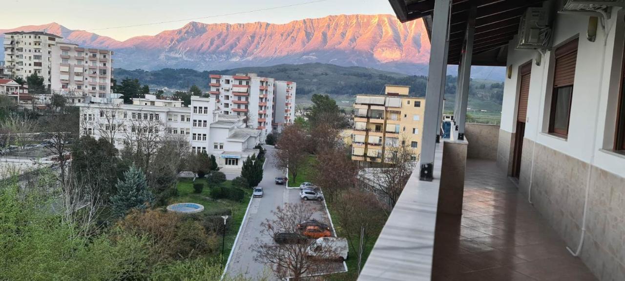 The Luxe Apartments Αργυρόκαστρο Εξωτερικό φωτογραφία
