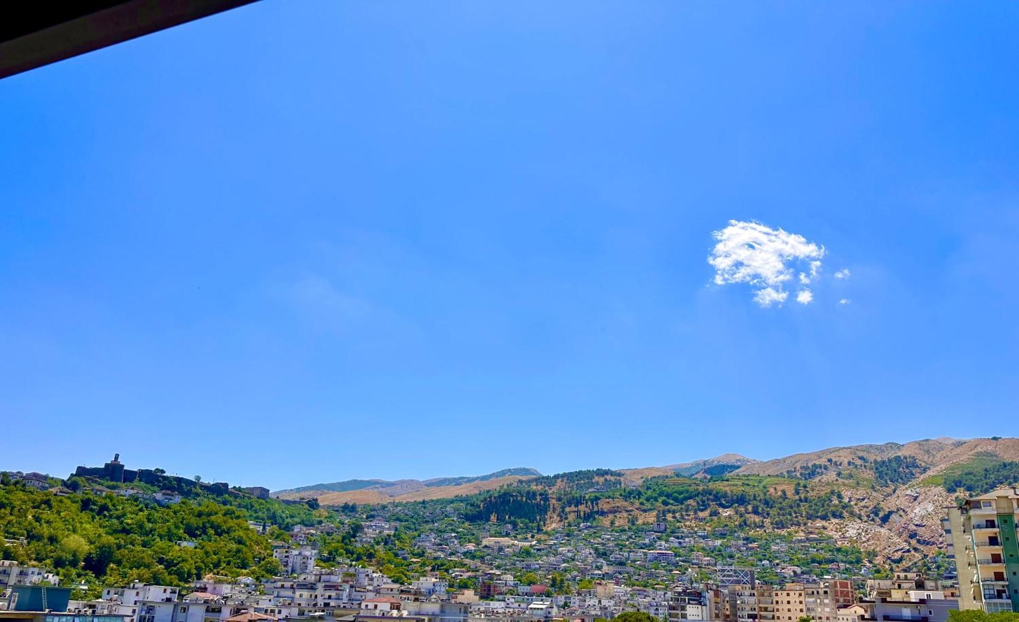 The Luxe Apartments Αργυρόκαστρο Εξωτερικό φωτογραφία