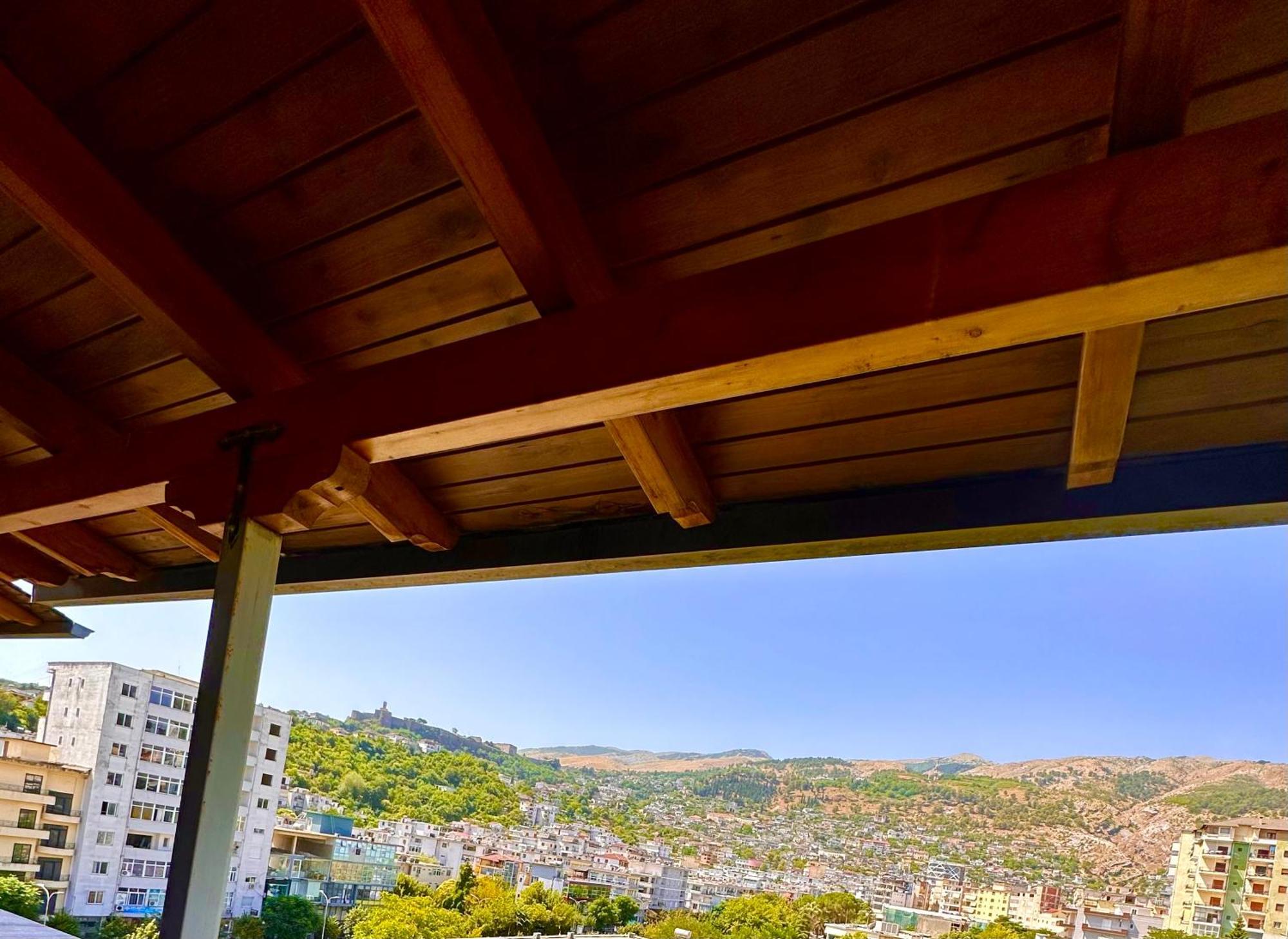 The Luxe Apartments Αργυρόκαστρο Εξωτερικό φωτογραφία